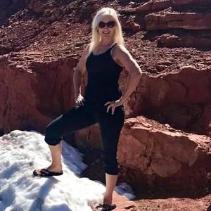 Meet your Posher, Melanie